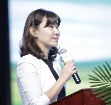 新生活集團(tuán)_新生活化妝品_送給顧客的福利